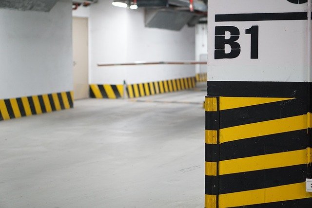 parking lot, underground, garage, car lot, parking lot, parking lot, parking lot, parking lot, parking lot, garage, garage vagas