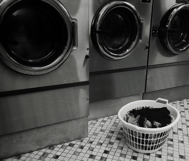 laundromat, launderette, laundry, basket, laundromat, laundry, laundry, laundry, laundry, laundry, lavanderia