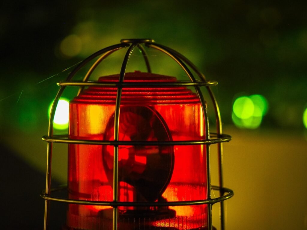 alarm, light, siren, emergency, security, ambulance, blue light, alarm, alarm, siren, siren, siren, siren, siren, emergency, ambulance, ambulance, ambulance, ambulance